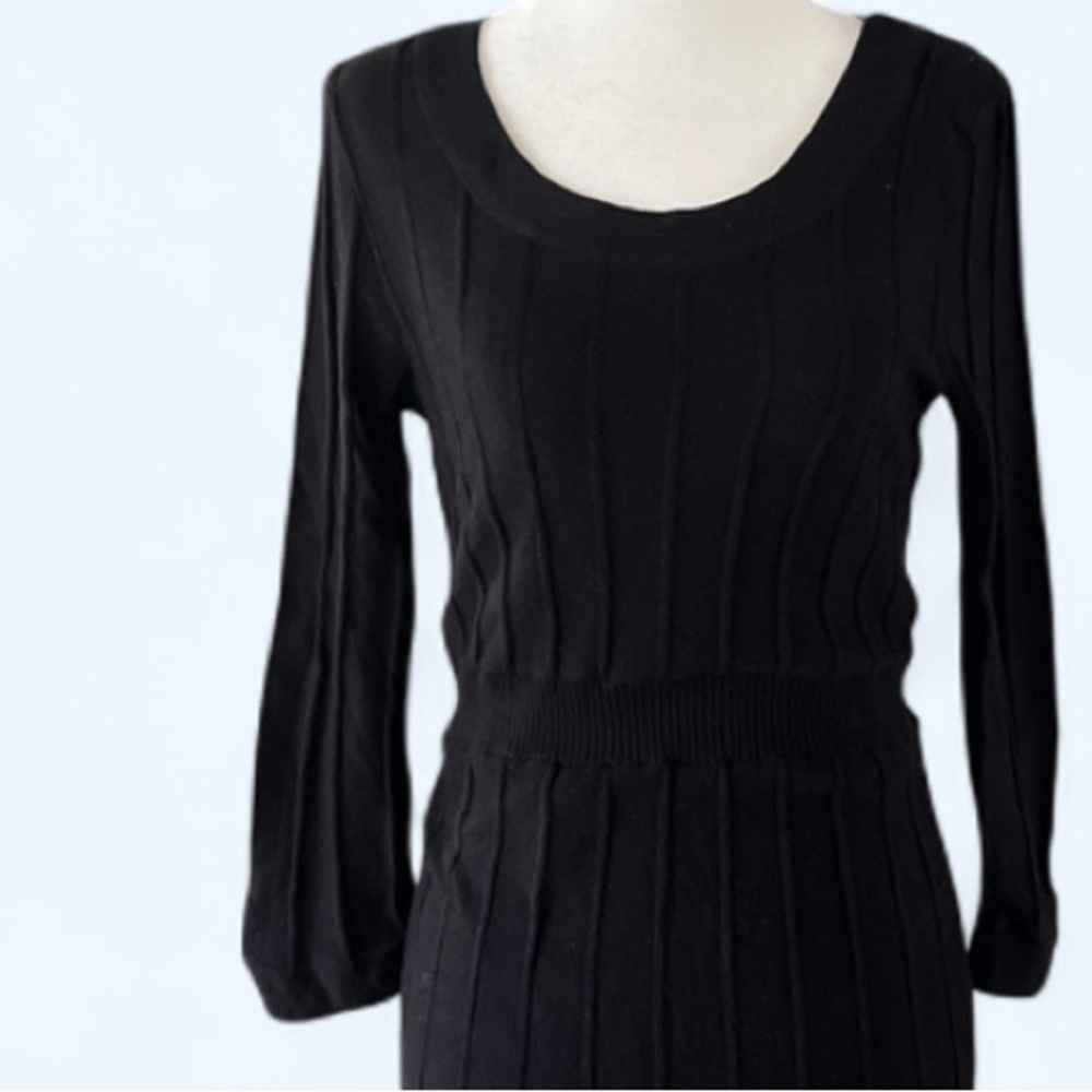 Spense Black Ribbed Knit Scoop Neck 3/4 Sleeve Midi Dress Medium
